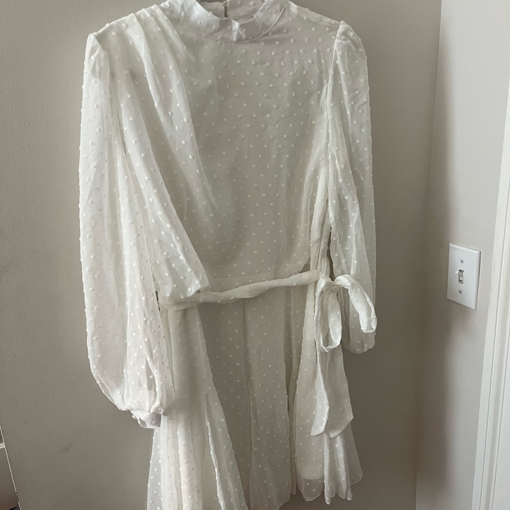 Boohoo White Long Sleeve Dress